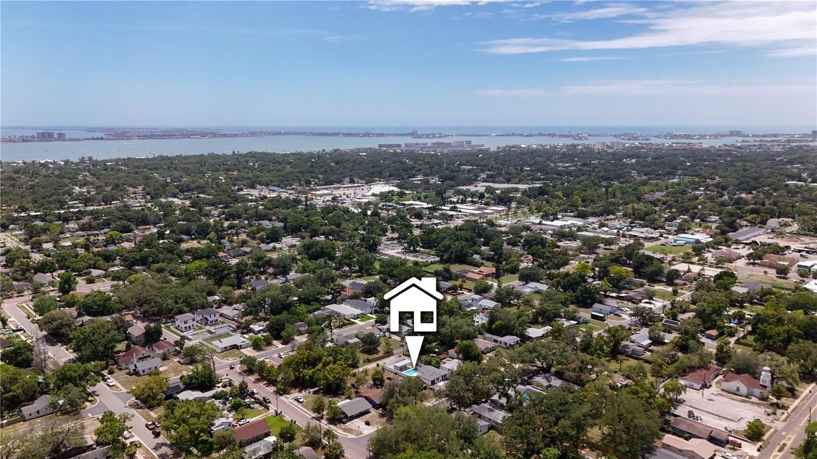 BACK BAY MANOR 3 - Residential
