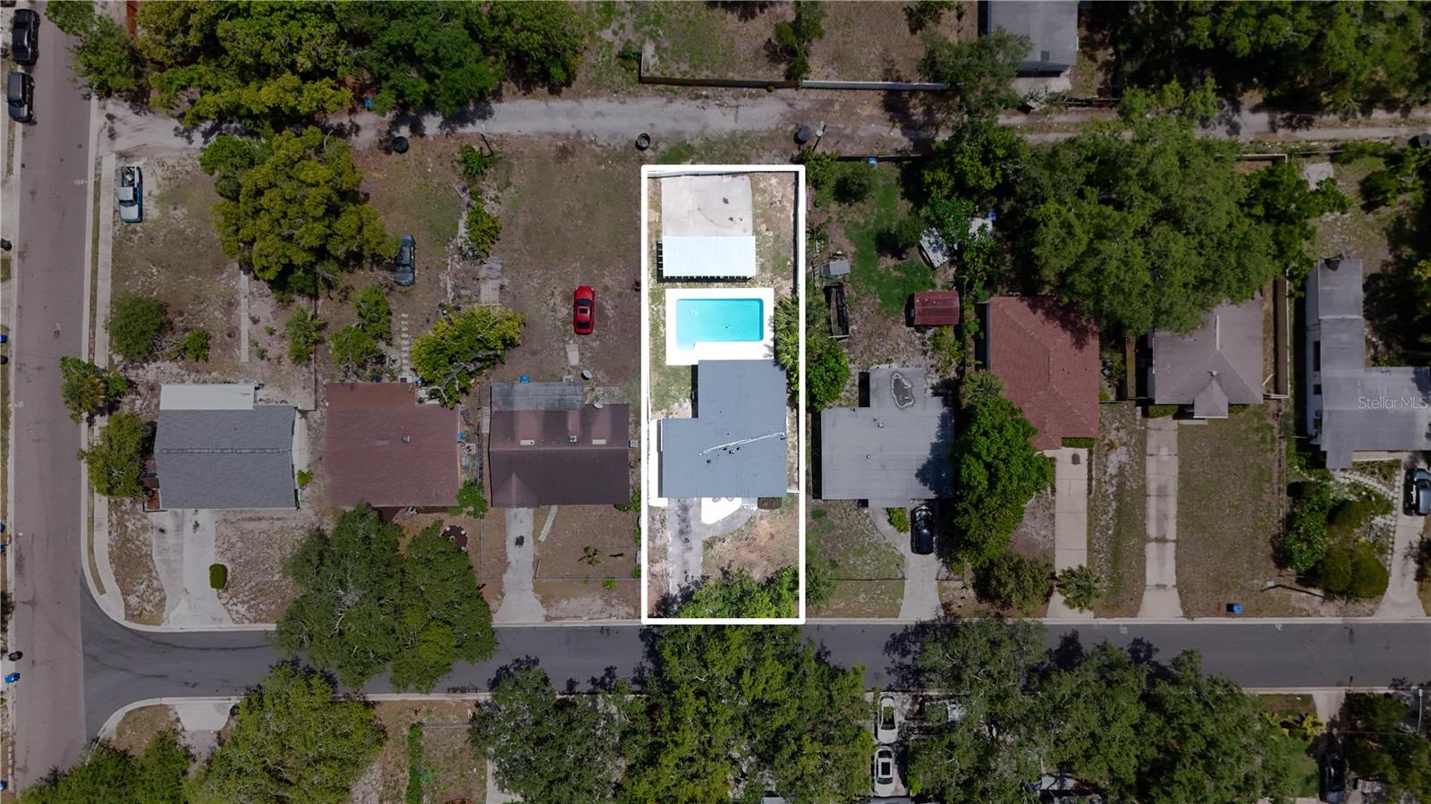 BACK BAY MANOR 3 - Residential