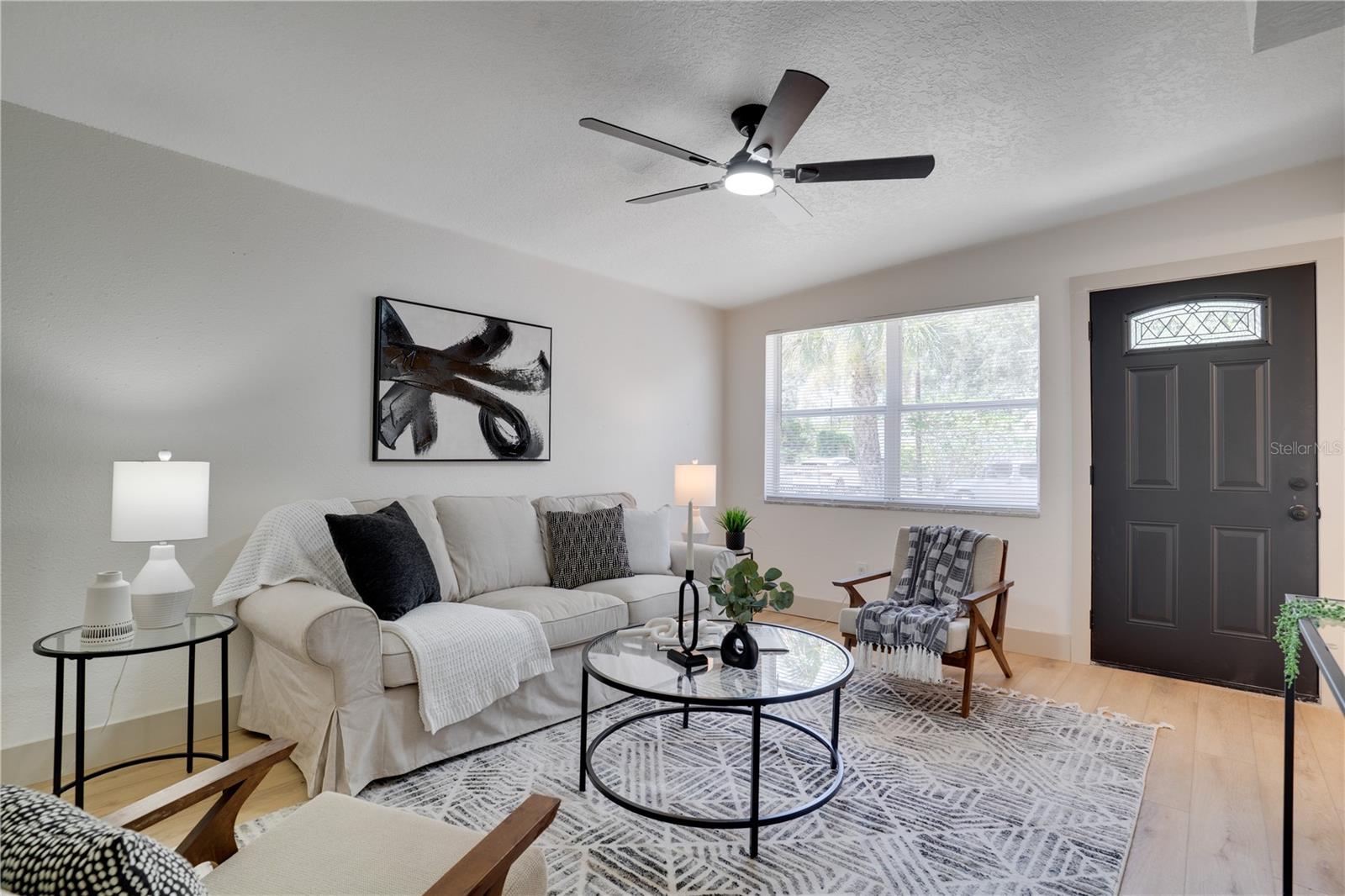 BACK BAY MANOR 3 - Residential