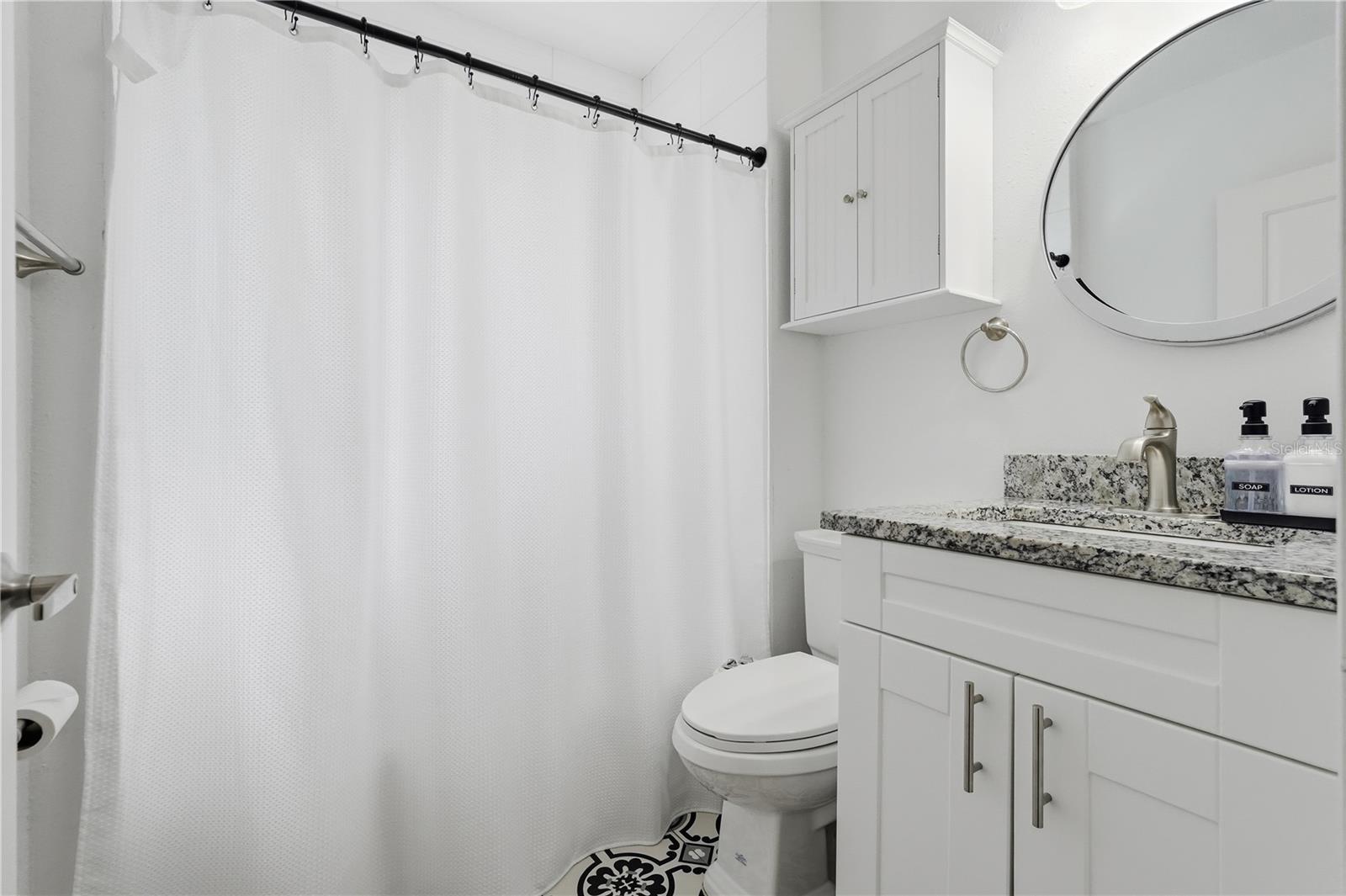 HIGHLAND GROVES - Residential