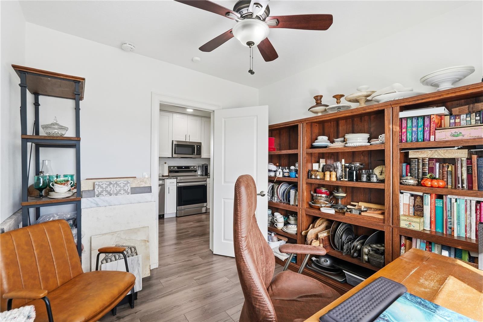 HIGHLAND GROVES - Residential