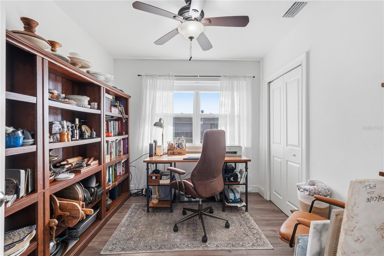 HIGHLAND GROVES - Residential