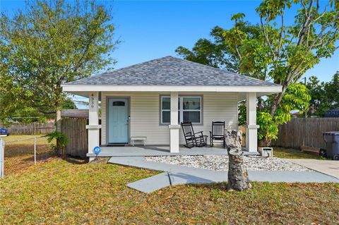 Photo of 4339 58th Avenue N, St Petersburg, FL 33714 (MLS # TB8477340)