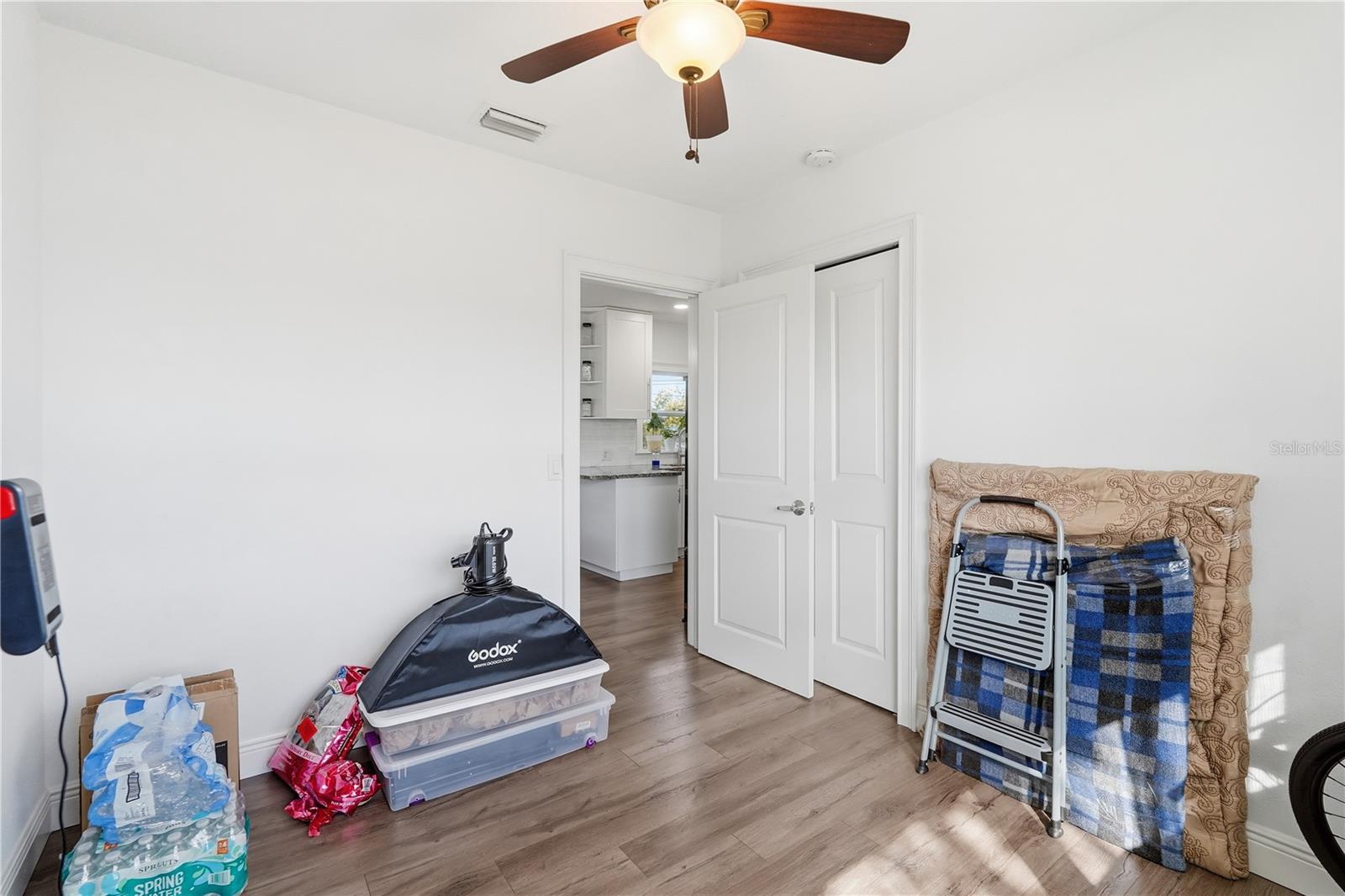 HIGHLAND GROVES - Residential