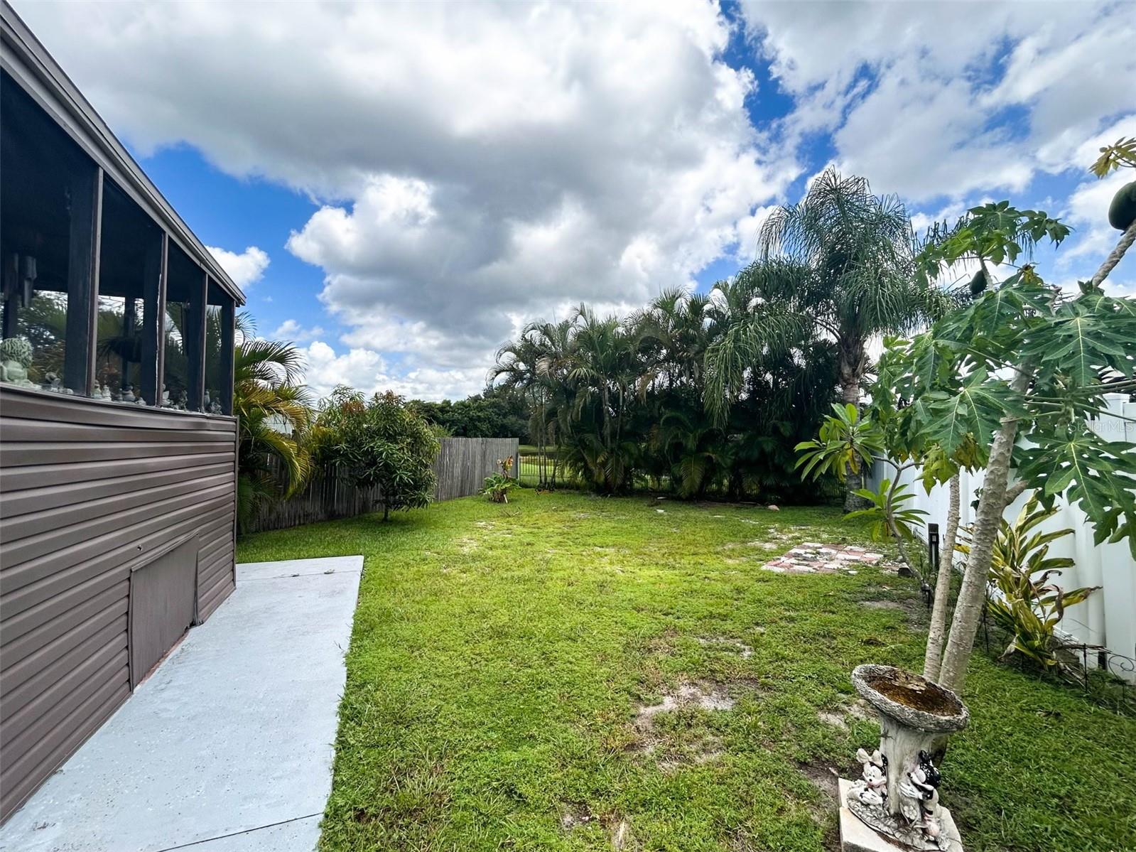 BRUSSELS BOY PH I & II - Residential