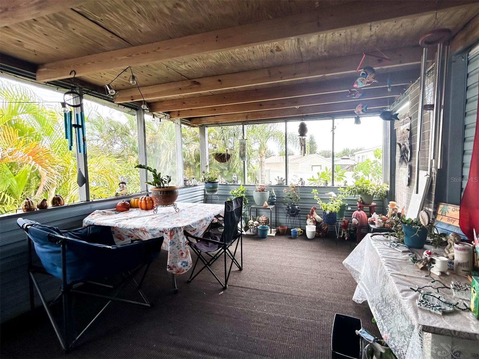 BRUSSELS BOY PH I & II - Residential