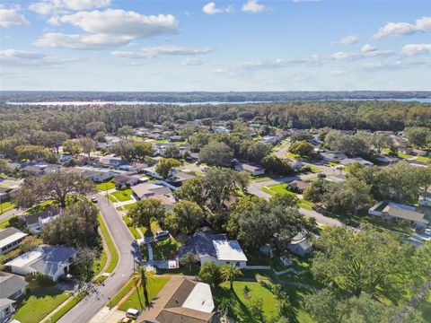 A home in PALM HARBOR