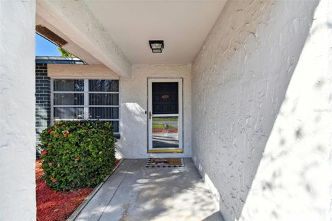 A home in PALM HARBOR