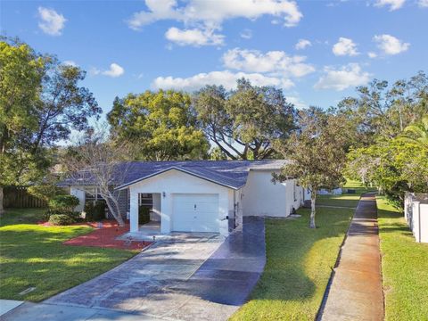 A home in PALM HARBOR