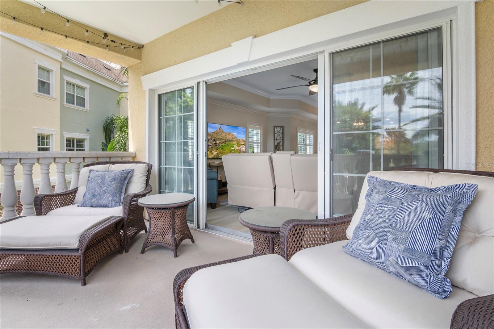 VILLAS AT REUNION SQUARE CONDO PH 9 - Residential