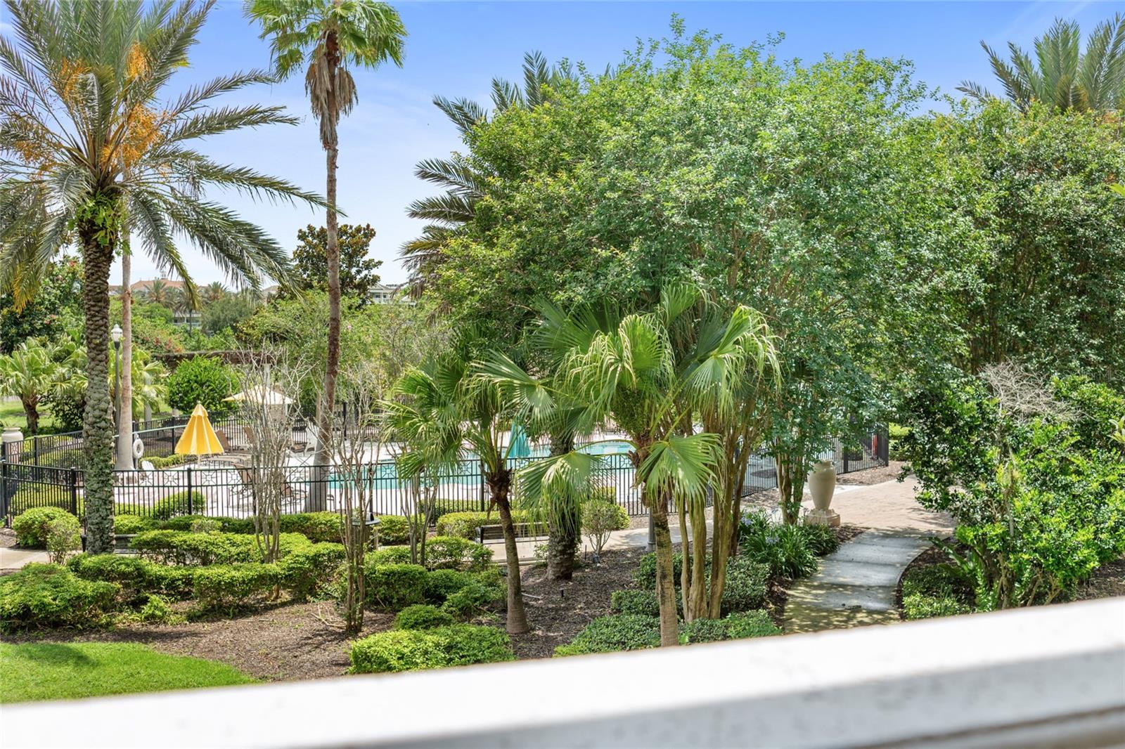 VILLAS AT REUNION SQUARE CONDO PH 9 - Residential