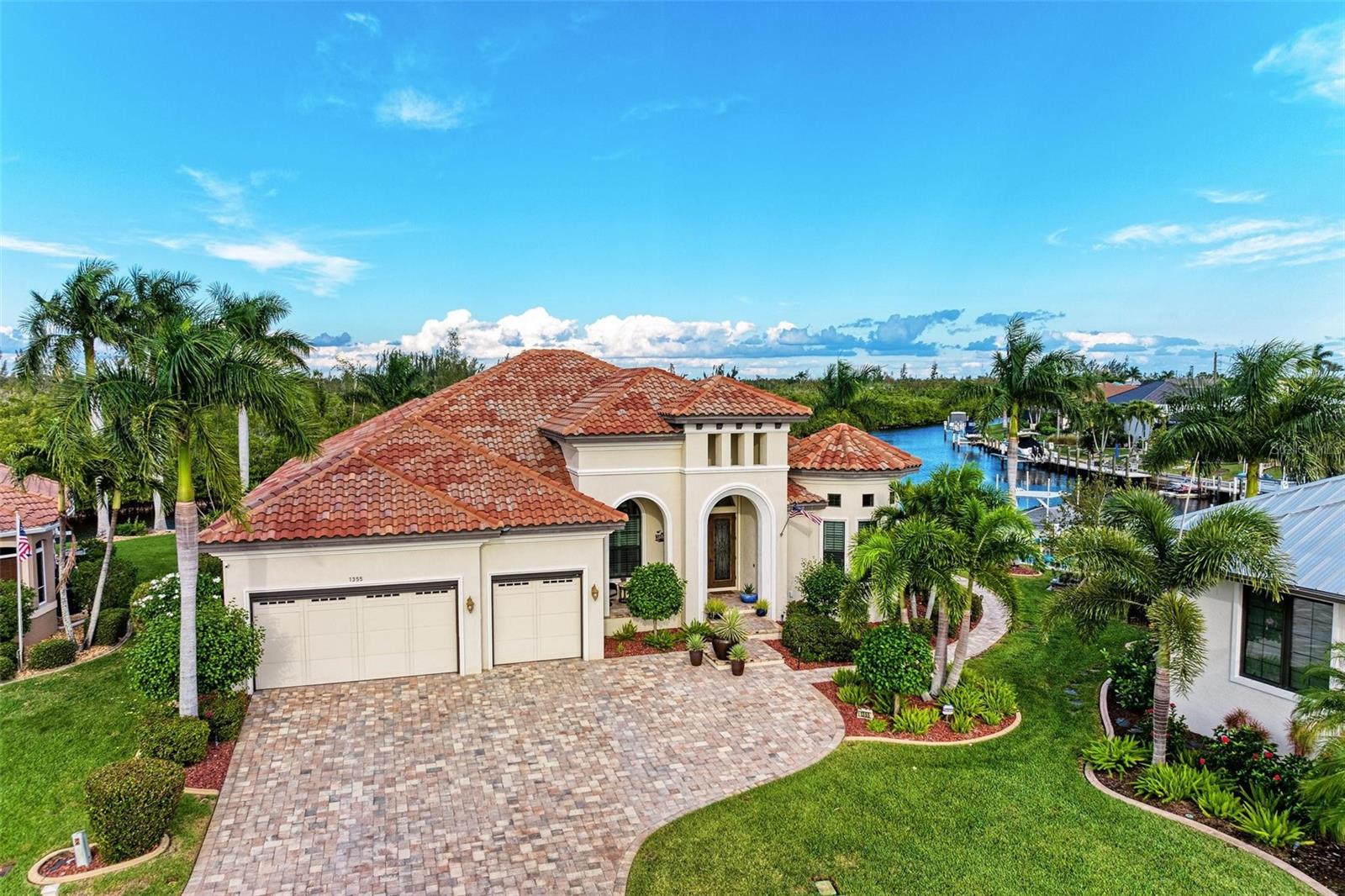 PUNTA GORDA ISLES SEC 14 - Residential