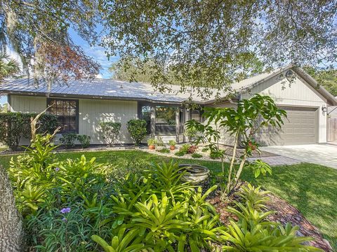 A home in DELTONA