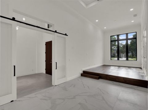 Tiny photo for 7615 SE 12th Circle, Ocala, FL 34480 (MLS # O6388085)