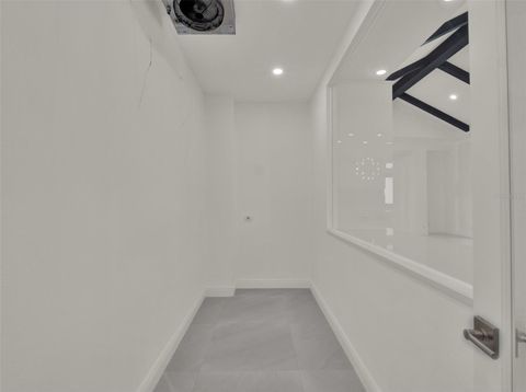 Tiny photo for 7615 SE 12th Circle, Ocala, FL 34480 (MLS # O6388085)