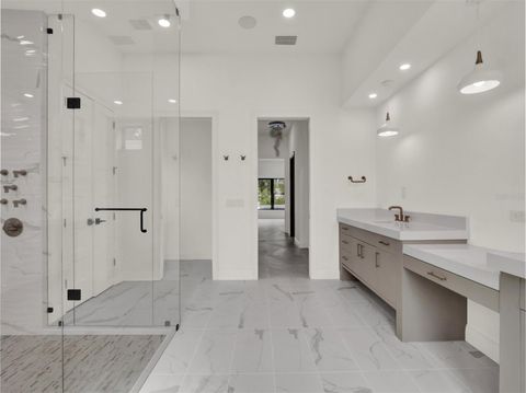 Tiny photo for 7615 SE 12th Circle, Ocala, FL 34480 (MLS # O6388085)