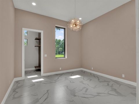 Tiny photo for 7615 SE 12th Circle, Ocala, FL 34480 (MLS # O6388085)