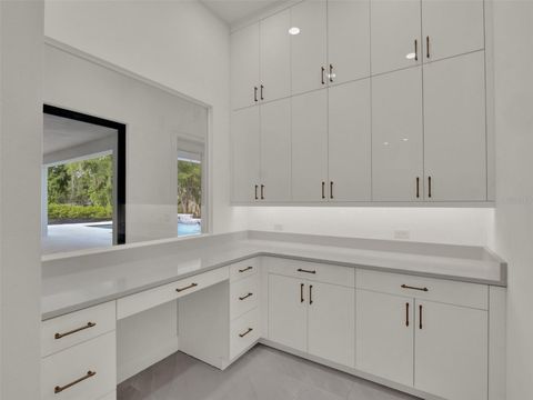 Tiny photo for 7615 SE 12th Circle, Ocala, FL 34480 (MLS # O6388085)