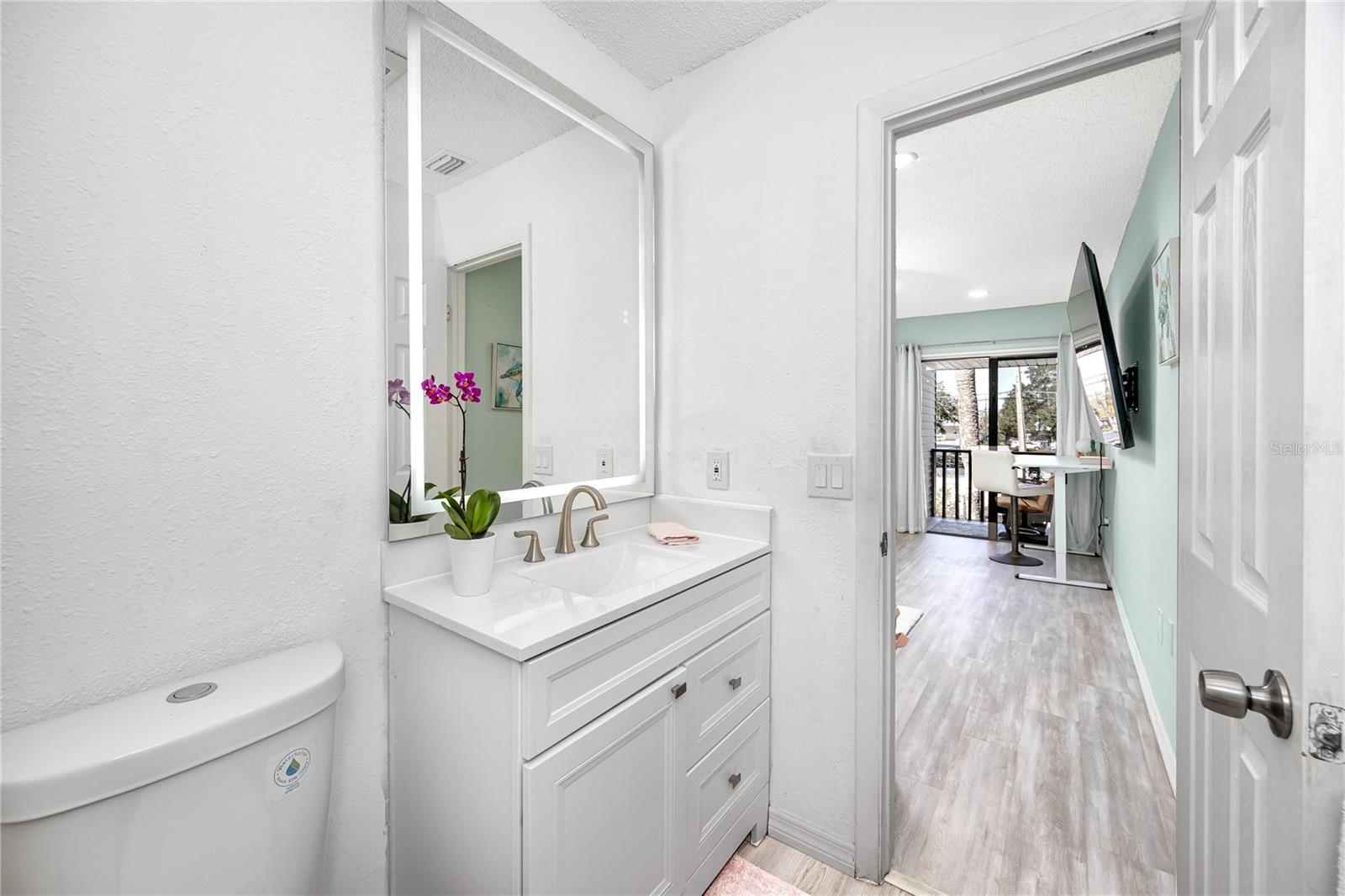 PALMS OF TARPON SPGS THE CONDO - Residential Lease