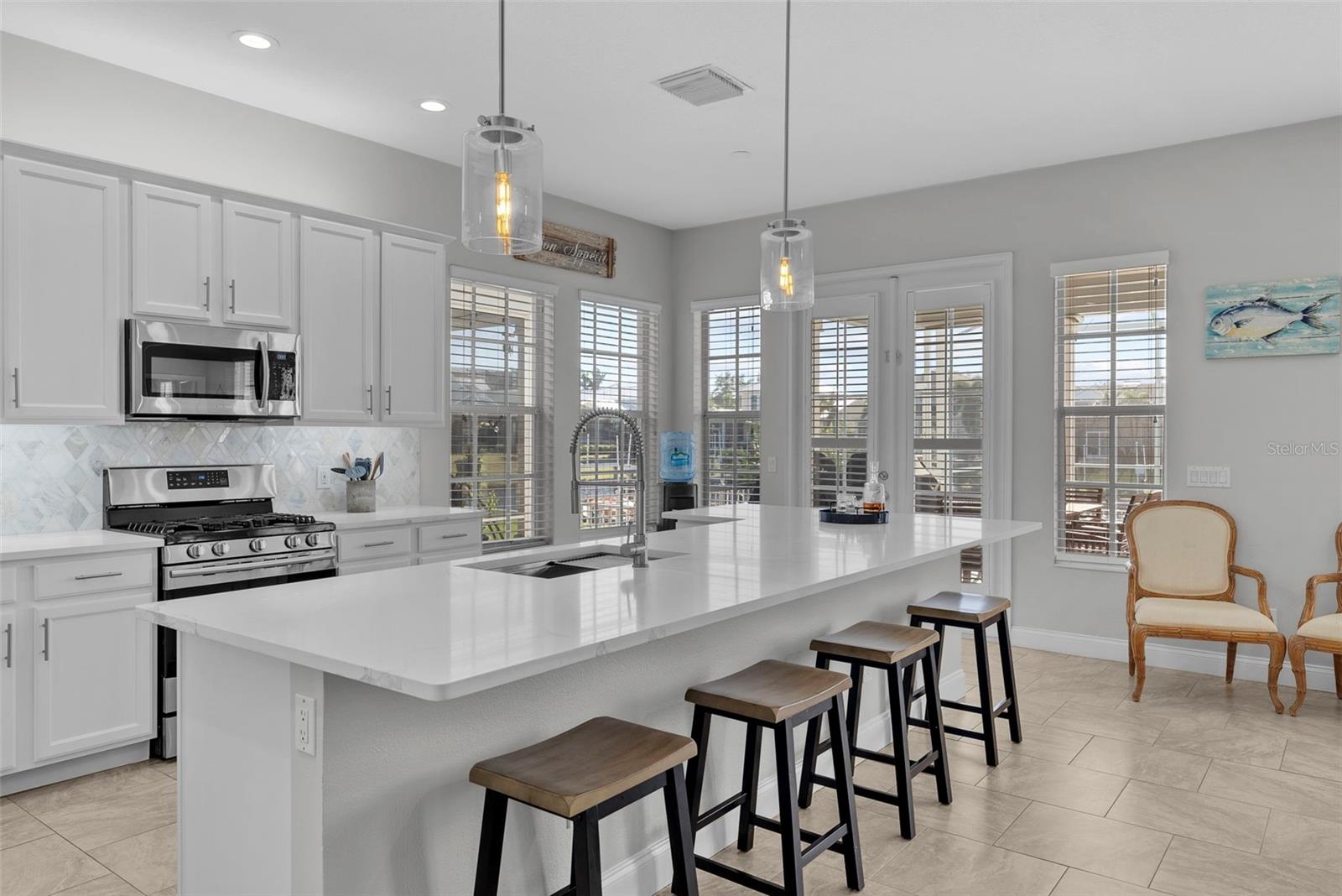 MIRABAY PH 3A-1 - Residential