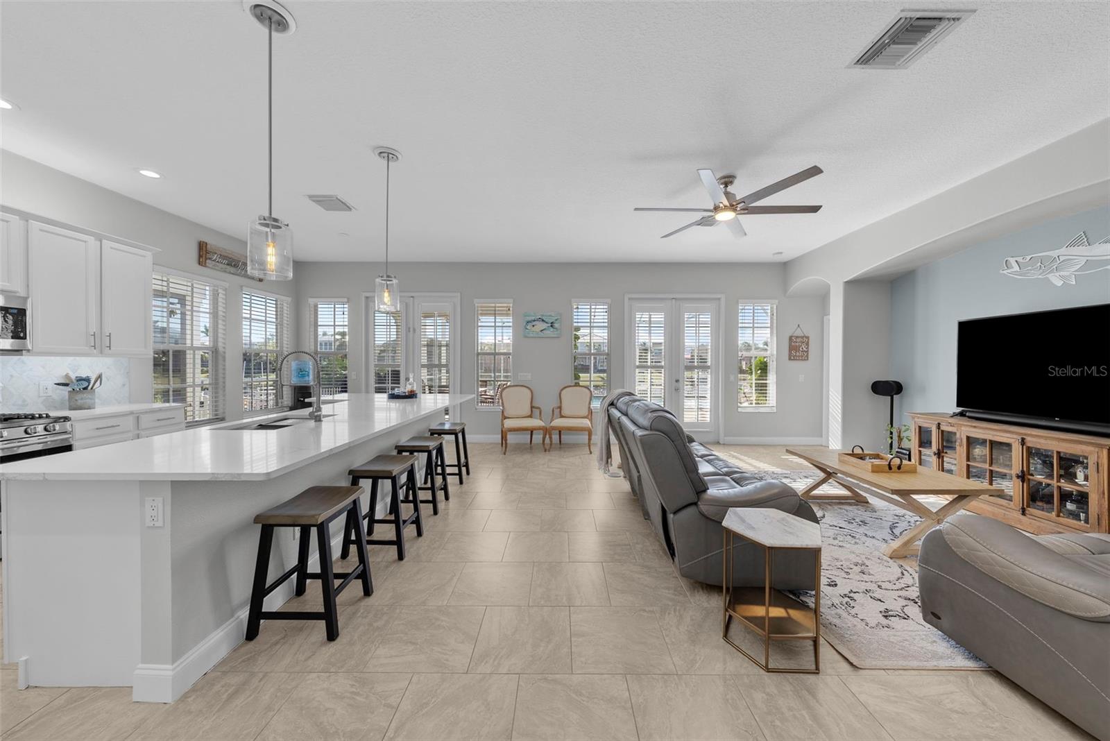 MIRABAY PH 3A-1 - Residential