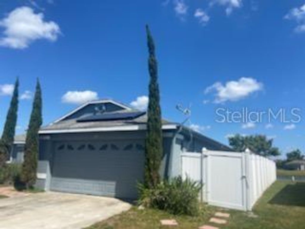 Photo of 291 Satinwood Circle, Kissimmee, FL 34743 (MLS # S5145227)