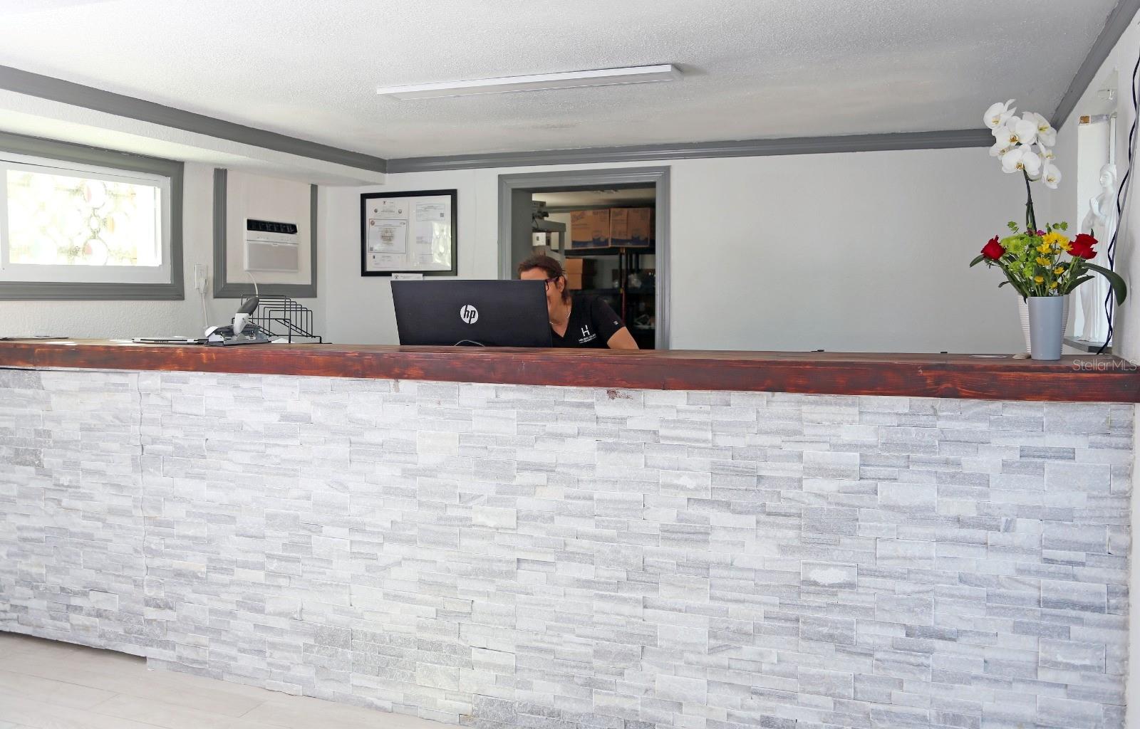 MADEIRA BEACH VISTA - Commercial Sale