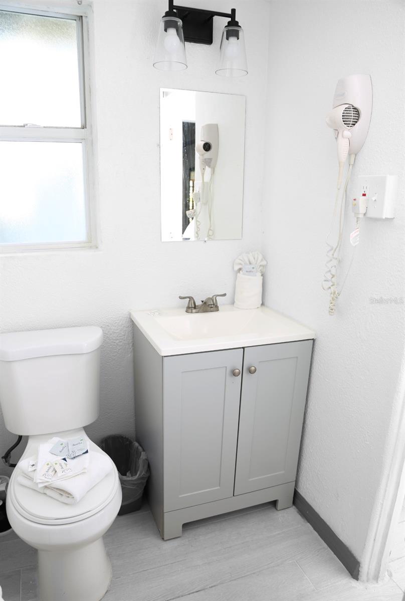 MADEIRA BEACH VISTA - Commercial Sale