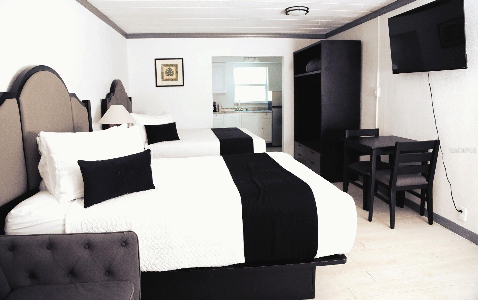 MADEIRA BEACH VISTA - Commercial Sale