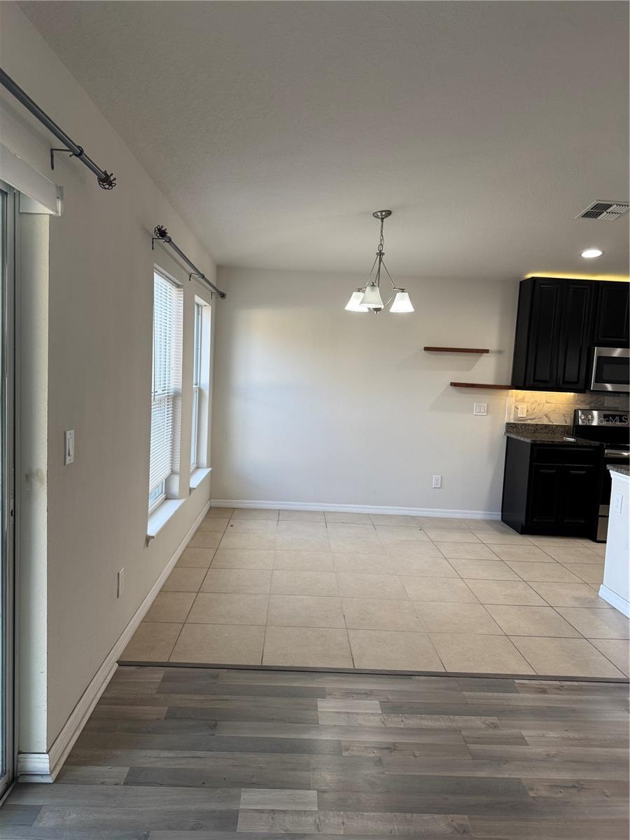 MCCORMICK RESERVE PH 2 - Residential Lease