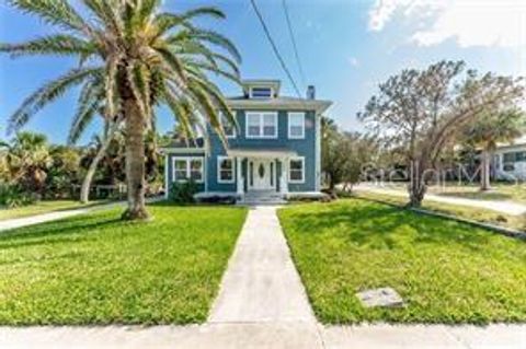 Photo of 600 Bostwick Avenue, Daytona Beach, FL 32118 (MLS # O6375919)