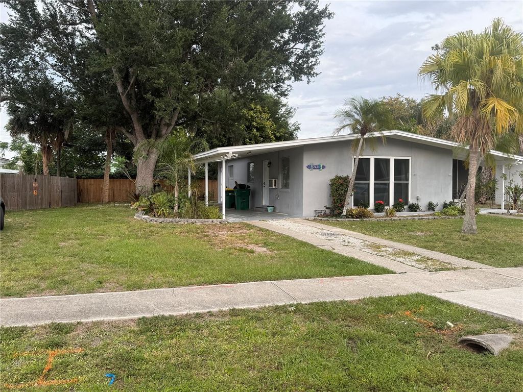 Photo of 2488 Warne Street, Port Charlotte, FL 33952 (MLS # C7524089)