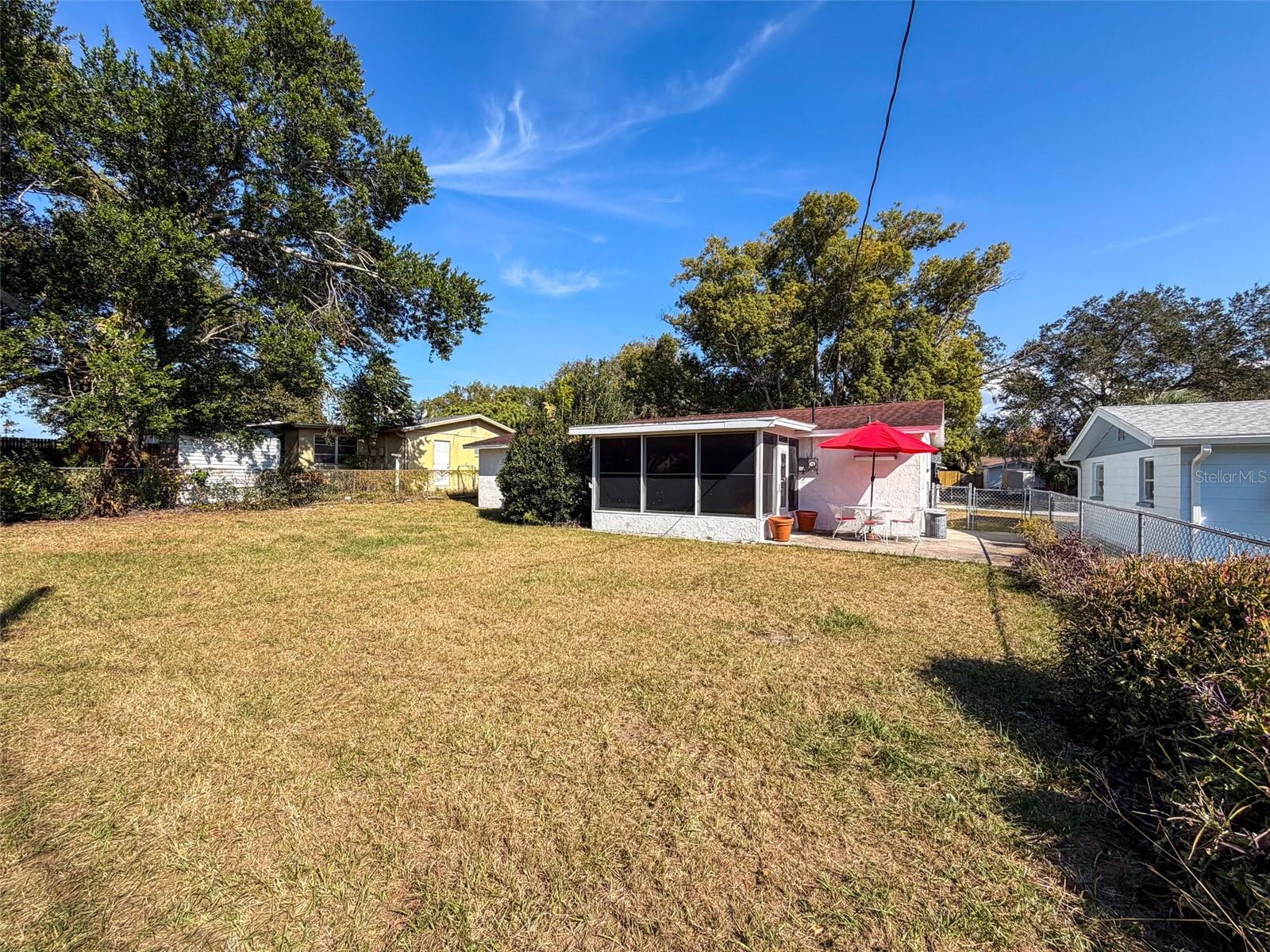 SILVER OAKS HILLS - Residential