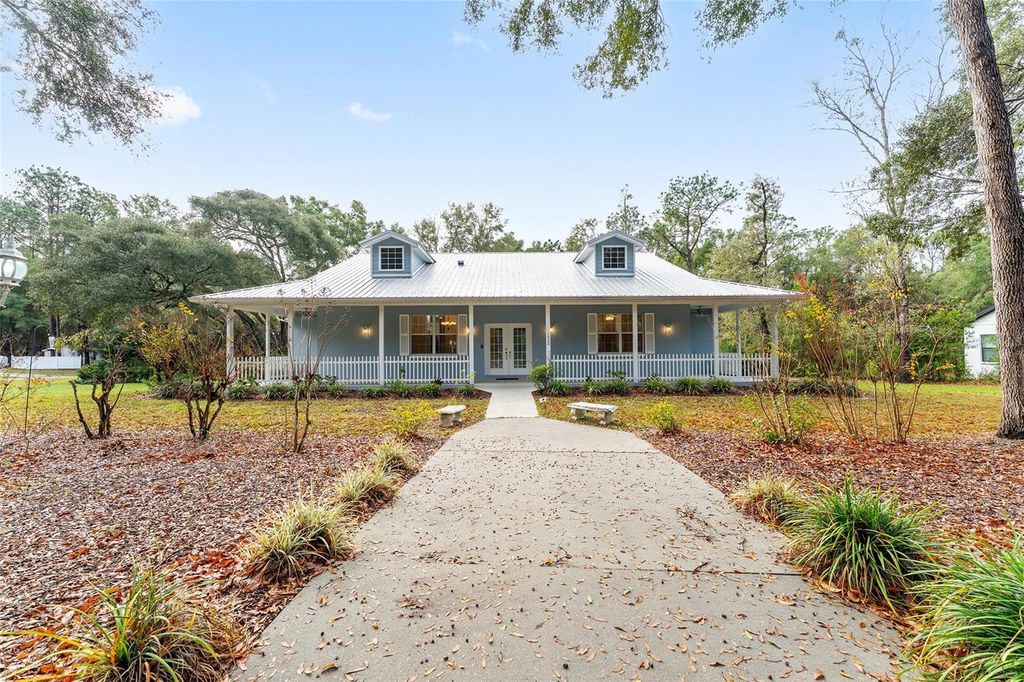 Photo of 1520 Redding St, Hernando, FL 34442 (MLS # OM715069)