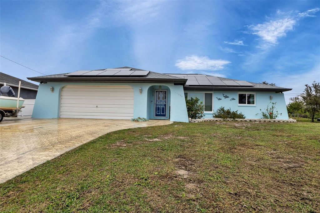 Photo of 11098 Cheltenham Avenue, Englewood, FL 34224 (MLS # D6144302)
