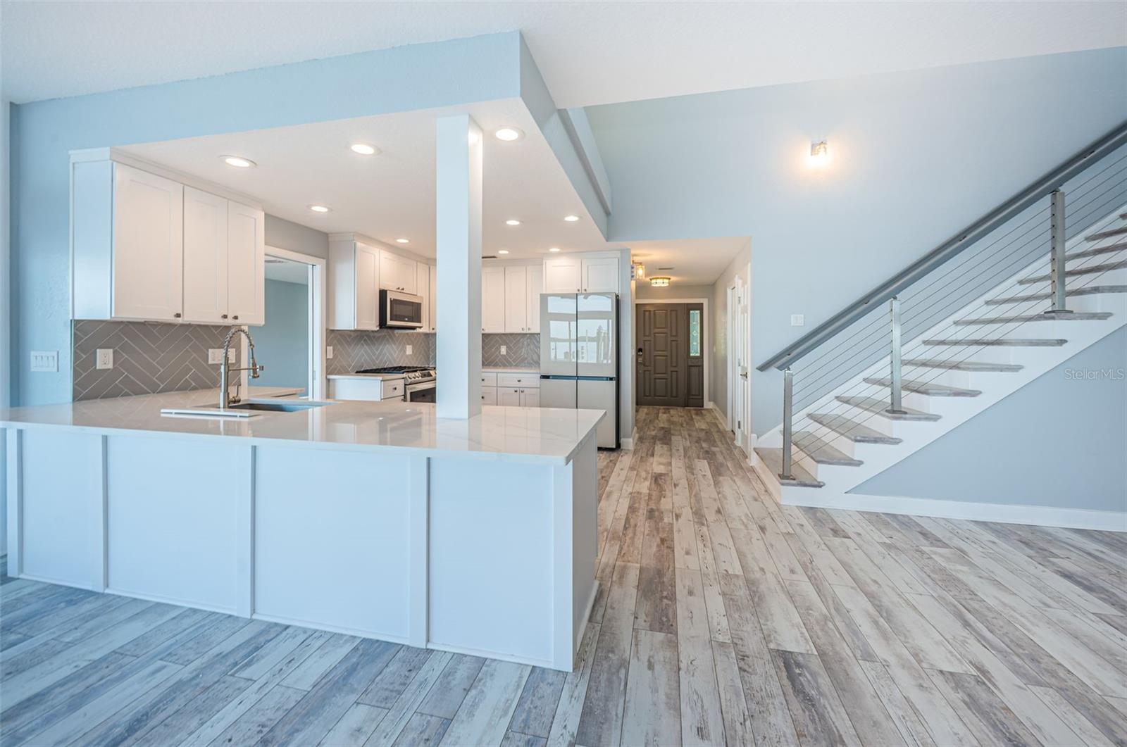 VENETIAN ISLES - Residential