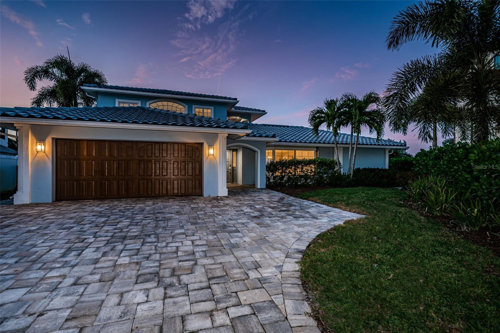 VENETIAN ISLES - Residential