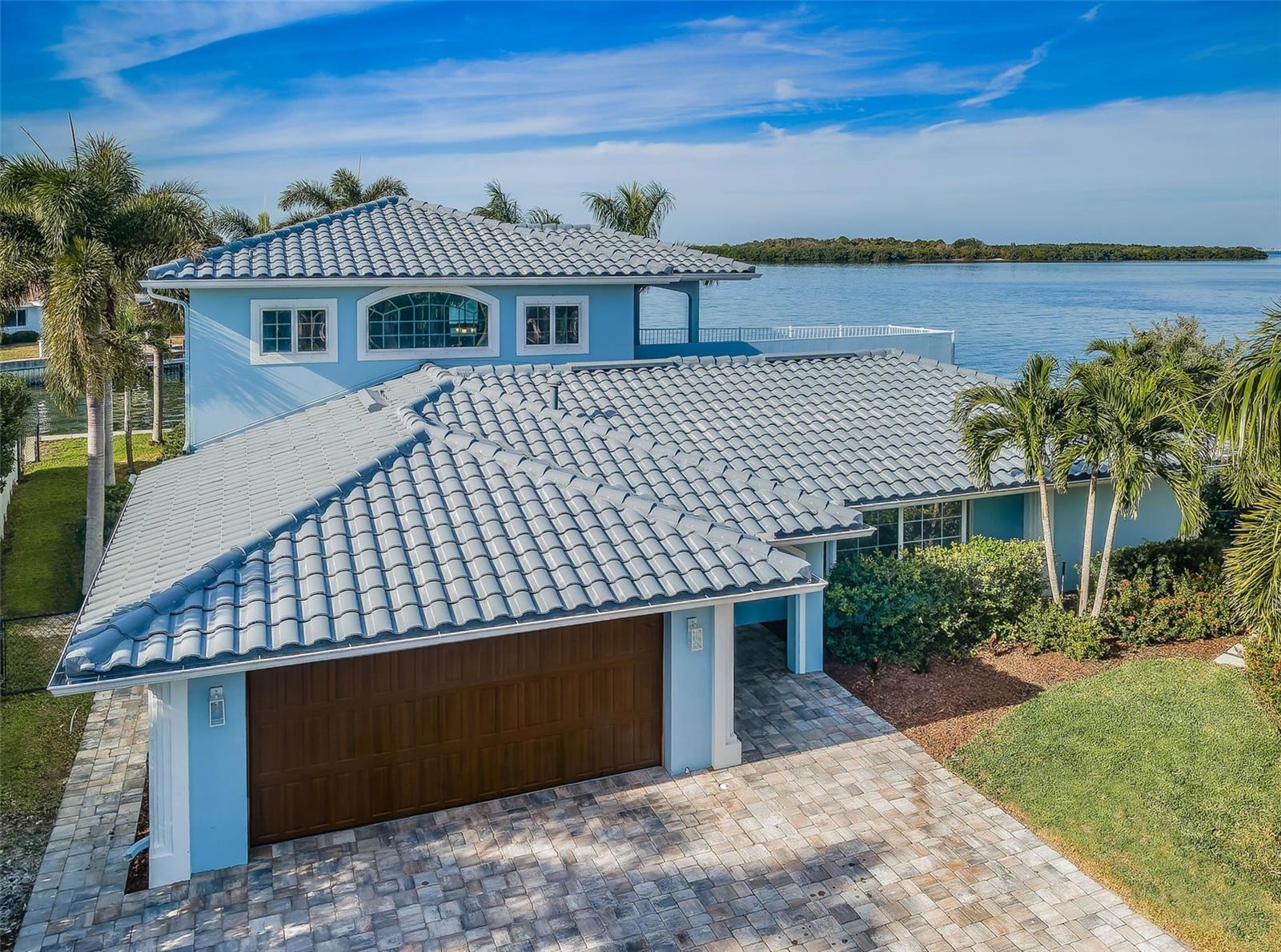 VENETIAN ISLES - Residential