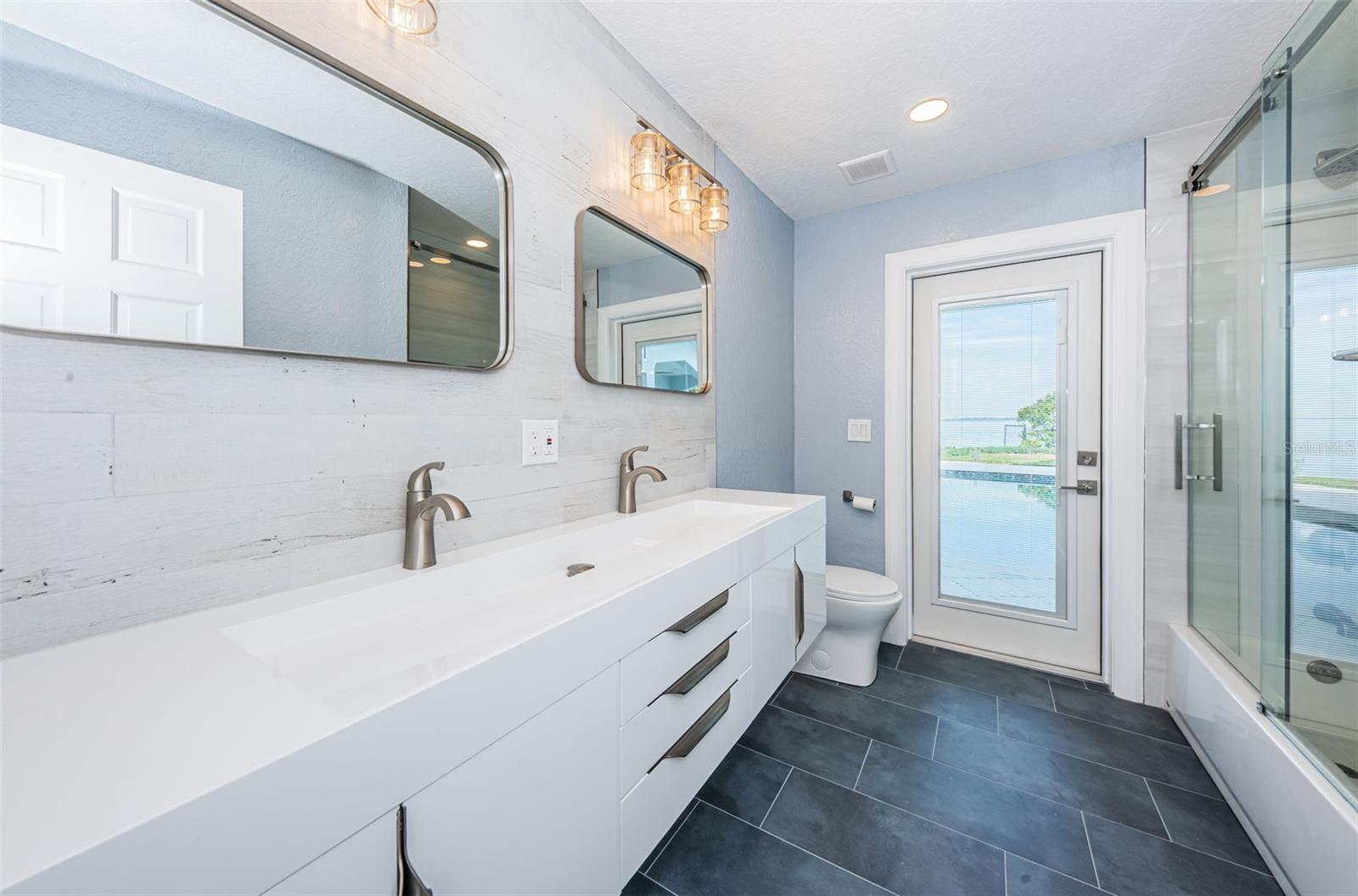 VENETIAN ISLES - Residential