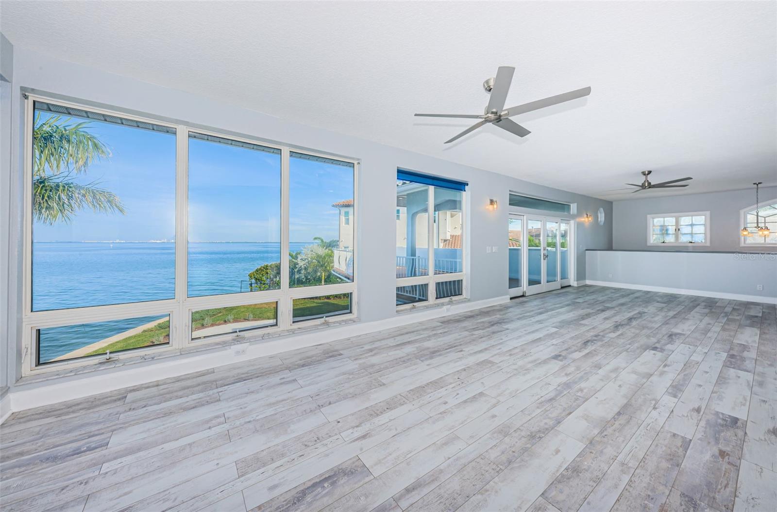 VENETIAN ISLES - Residential