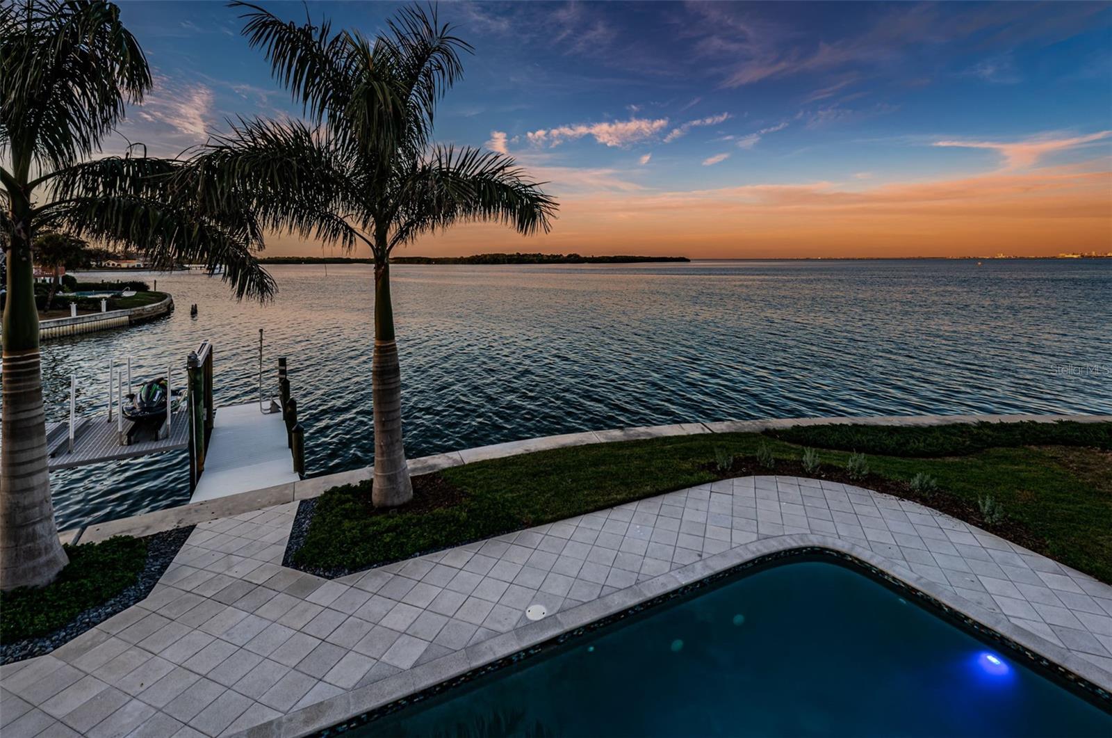 VENETIAN ISLES - Residential