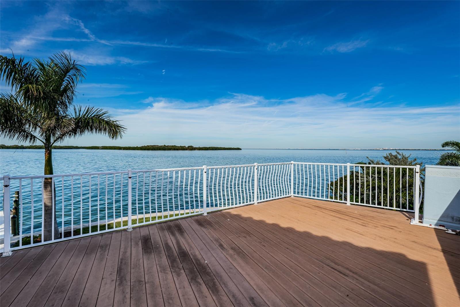 VENETIAN ISLES - Residential