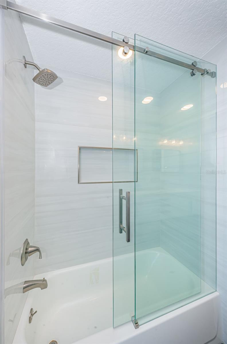 VENETIAN ISLES - Residential