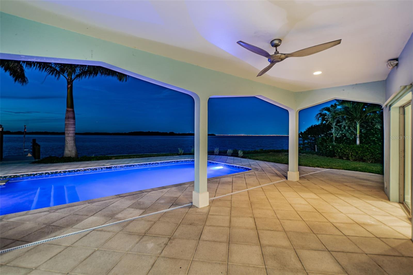 VENETIAN ISLES - Residential