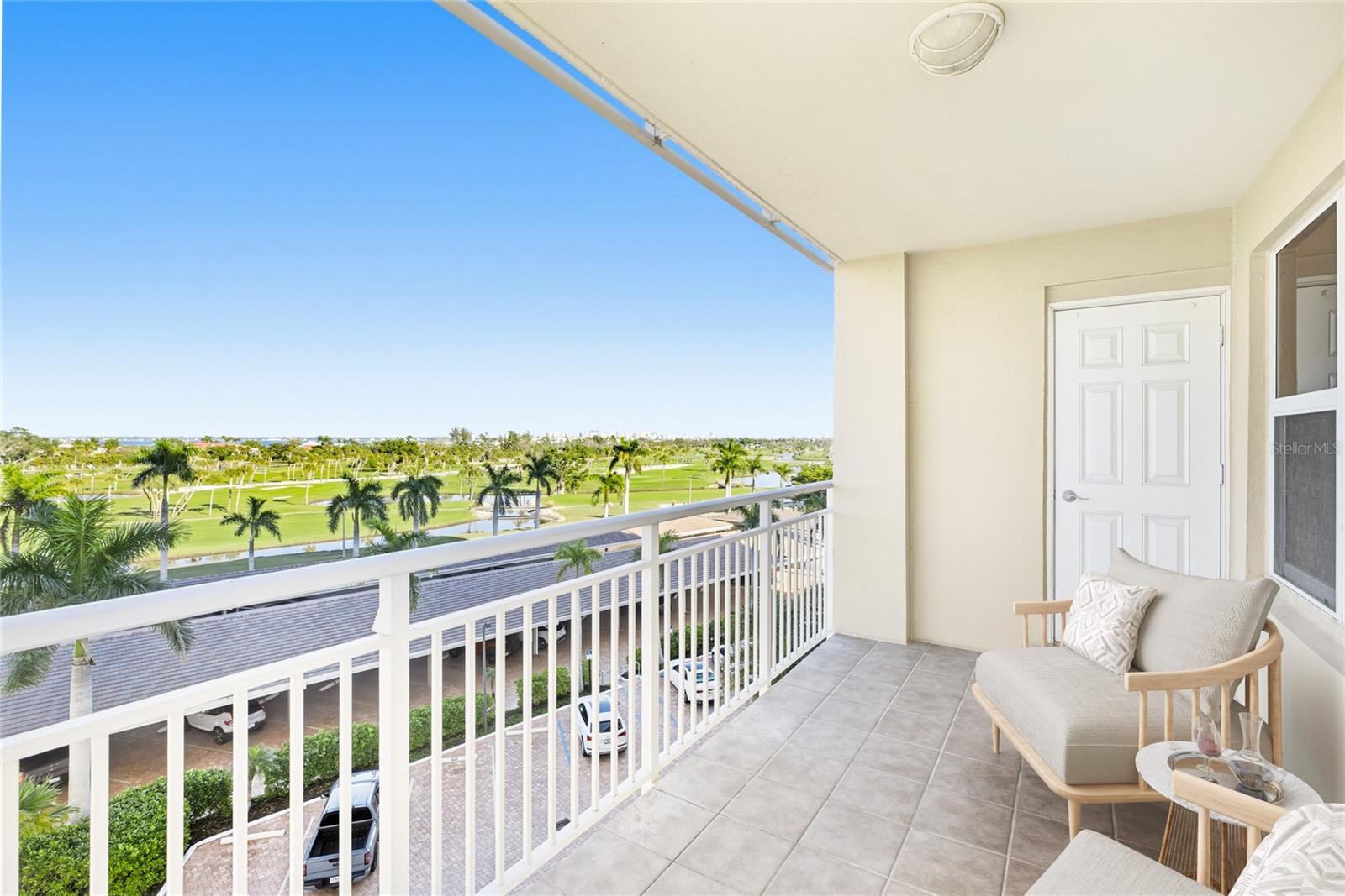 LONGBOAT KEY TOWERS - Residential