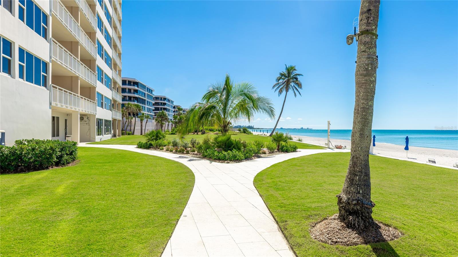 LONGBOAT KEY TOWERS - Residential