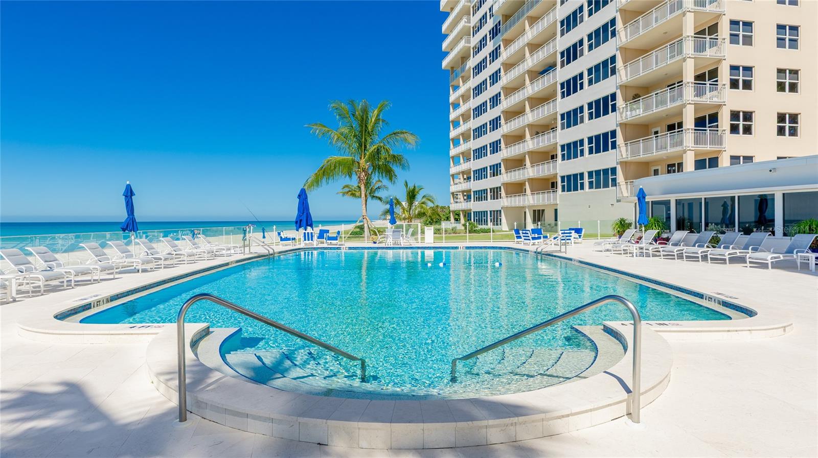LONGBOAT KEY TOWERS - Residential