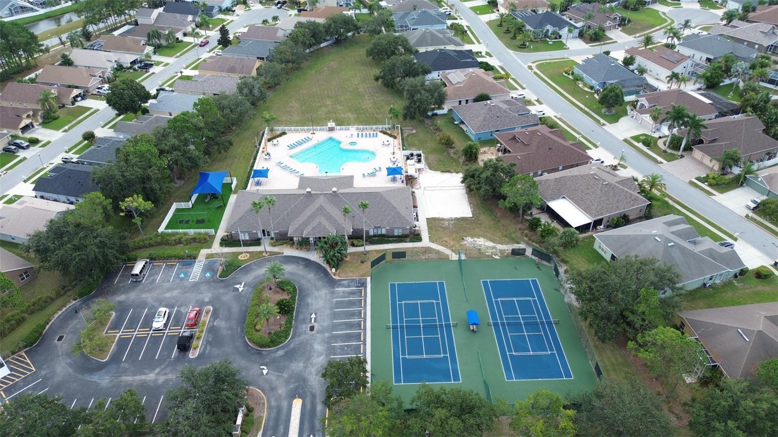 KEY VISTA PH 01 - Residential