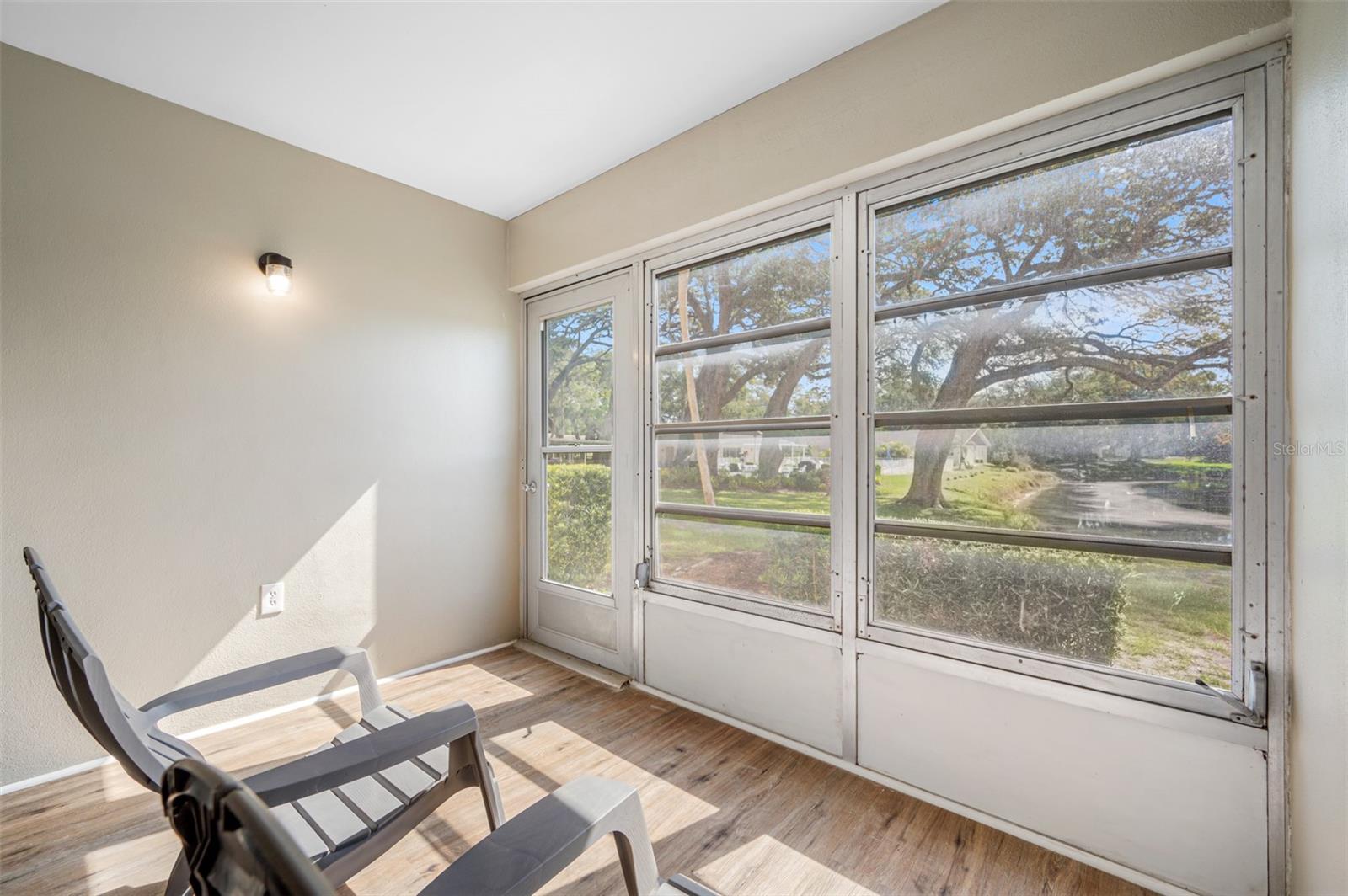HEATHER HILL APTS - Residential