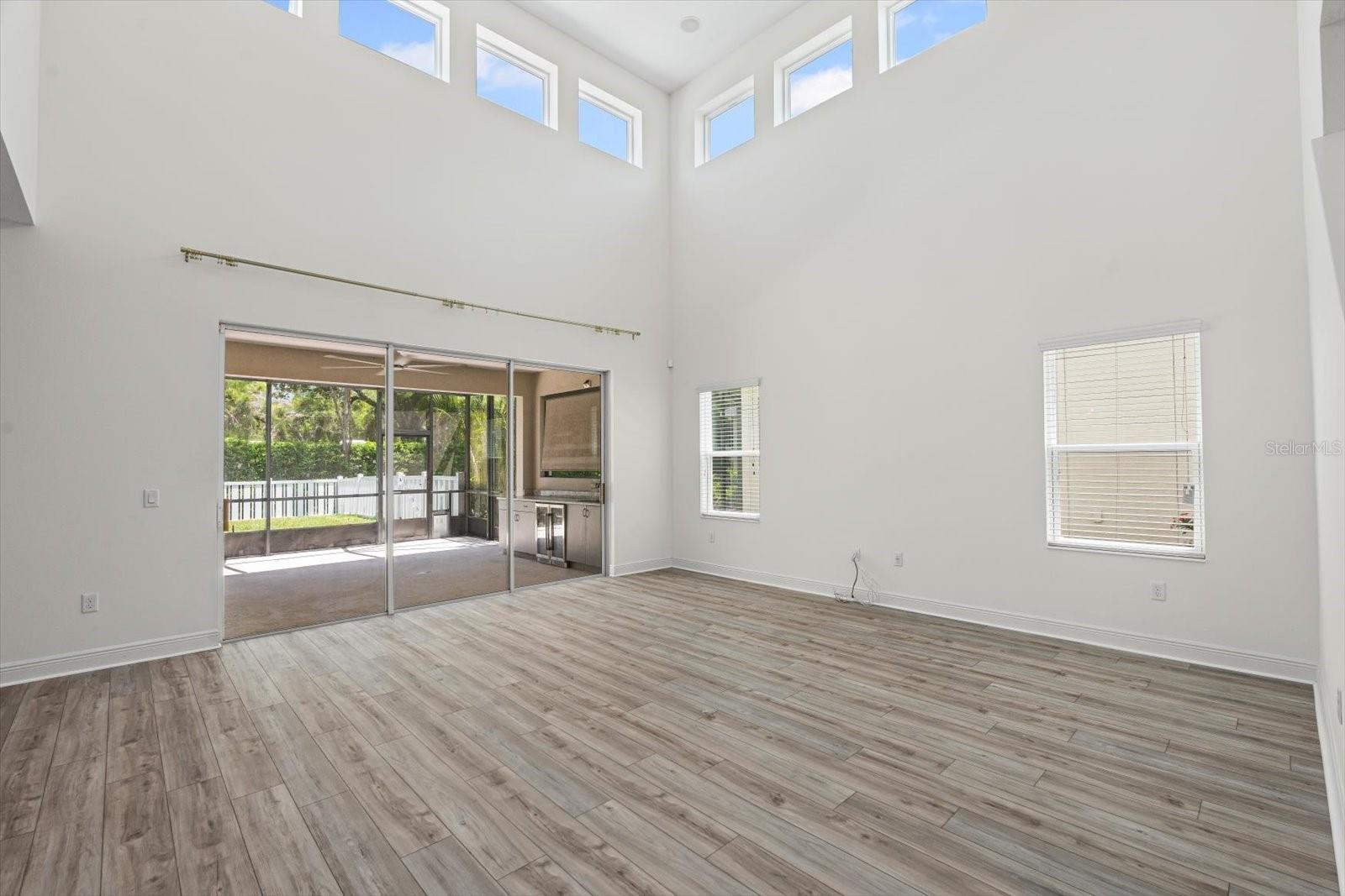 MAGNOLIA POINT - Residential